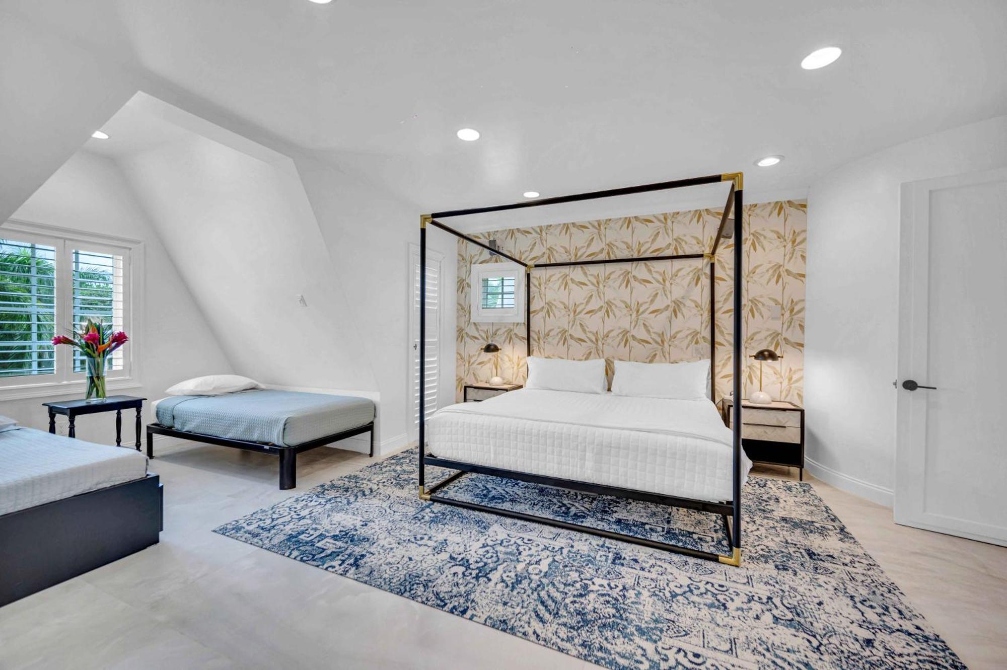 The Modern Castle Canal View Access Rooftop Living Greenhouse Vlllas Fort Lauderdale Eksteriør billede
