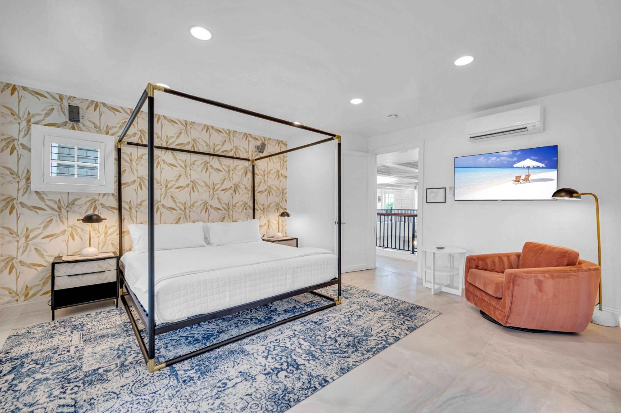 The Modern Castle Canal View Access Rooftop Living Greenhouse Vlllas Fort Lauderdale Eksteriør billede