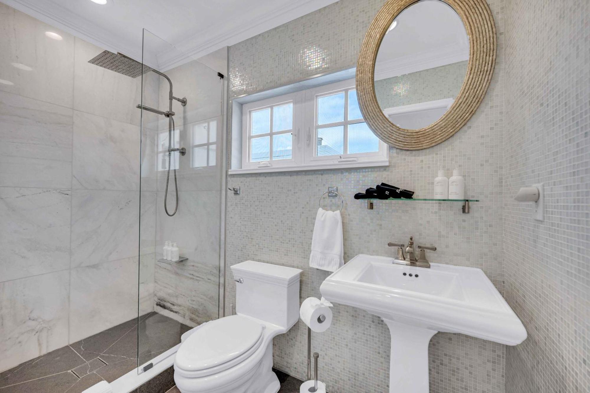 The Modern Castle Canal View Access Rooftop Living Greenhouse Vlllas Fort Lauderdale Eksteriør billede