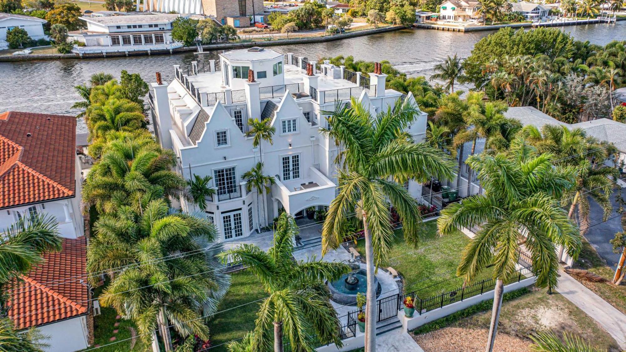 The Modern Castle Canal View Access Rooftop Living Greenhouse Vlllas Fort Lauderdale Eksteriør billede