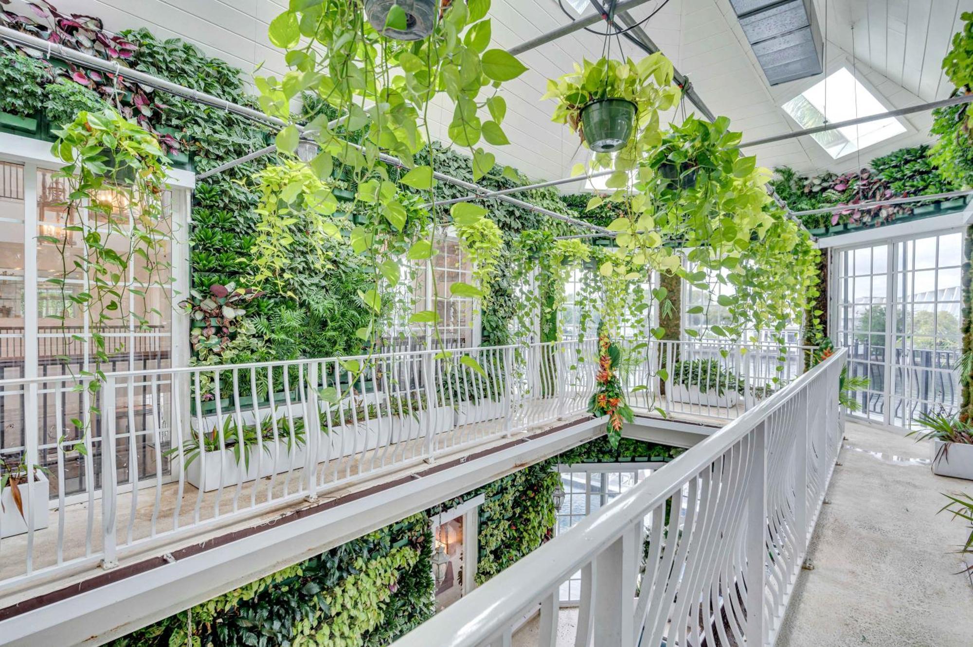 The Modern Castle Canal View Access Rooftop Living Greenhouse Vlllas Fort Lauderdale Eksteriør billede